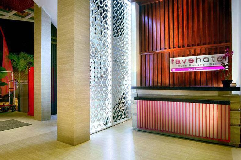 Favehotel Kuta Square Exterior foto